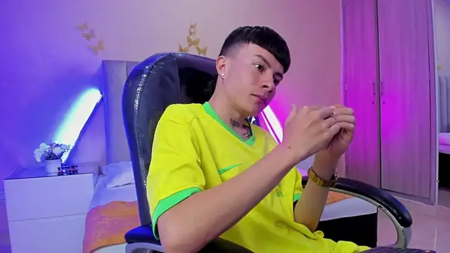 Nascary Fox online show from January 12, 7:18 pm