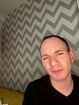 Seriy43 online show from January 9, 1:44 am