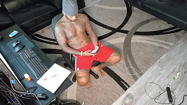 SLANGONDEMHOES online show from September 19, 9:14 pm