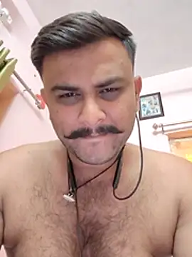 Frvgggghh online show from November 11, 8:41 am