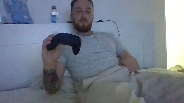 Snapshot of Keviios chatting on September 19, 11:54 am Keviios online show from September 19, 11:54 am