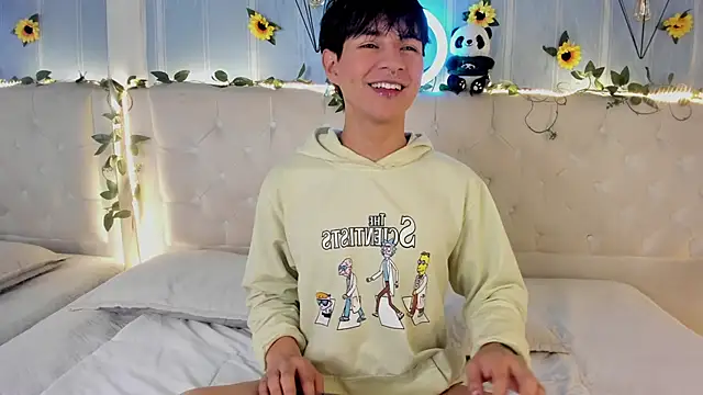 AleAurarashi online show from December 1, 4:59 am