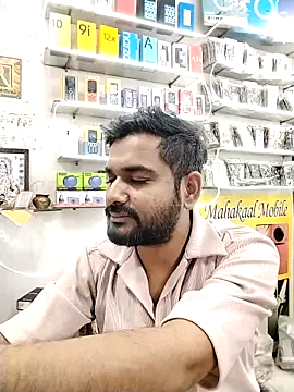 avi007p online show from February 23, 1:24 pm