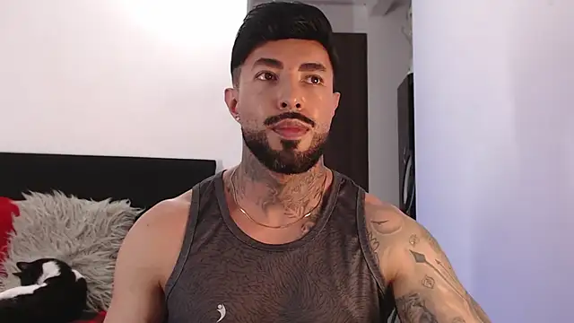 andrea de lucaa online show from June 21, 12:27 am