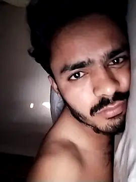 Snapshot of Hotyy_subhu chatting on October 21, 2:14 am Hotyy subhu online show from October 21, 2:14 am