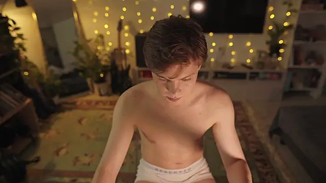 RusBradPitt online show from April 10, 3:08 pm