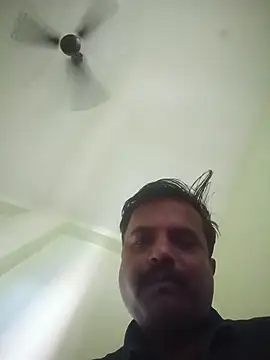 vardh033 online show from October 10, 4:50 am