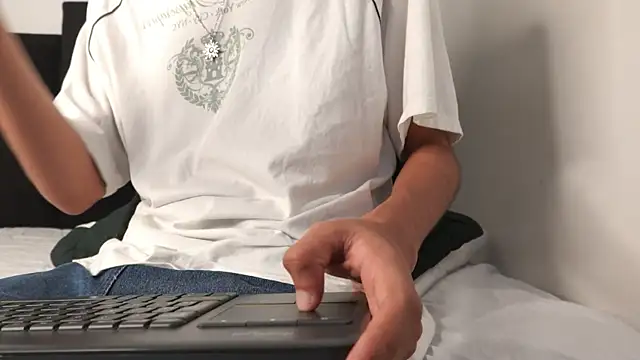 alexmark  online show from January 19, 1:35 pm