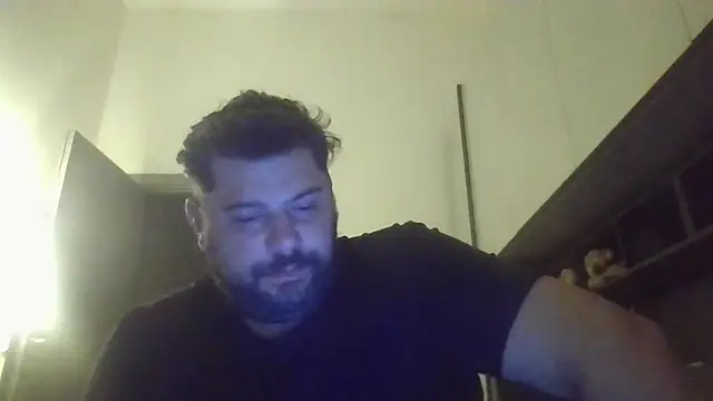 Snapshot of giuseppelovisi85 chatting on September 30, 5:02 am giuseppelovisi85 online show from September 30, 5:02 am