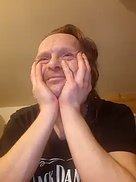 Kuba Gd online show from March 2, 3:31 pm