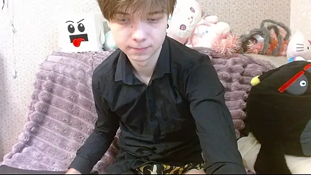 hilt on  online show from February 28, 8:35 am