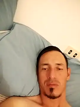 Snapshot of JuanD_vero chatting on September 13, 6:31 pm JuanD vero online show from September 13, 6:31 pm