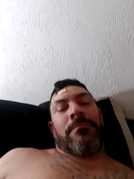 Snapshot of Alex_404040 chatting on October 29, 8:12 pm Alex 404040 online show from October 29, 8:12 pm