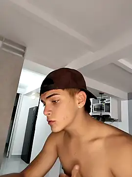 Zeusmagnos online show from September 29, 10:27 pm