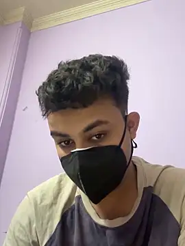 Snapshot of playboyxxx1905 chatting on October 12, 12:43 pm playboyxxx1905 online show from October 12, 12:43 pm