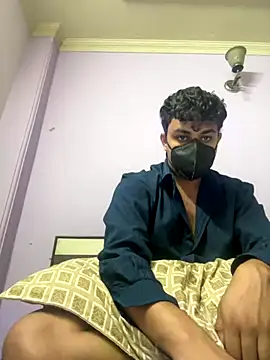 Snapshot of playboyxxx1905 chatting on October 5, 8:13 pm playboyxxx1905 online show from October 5, 8:13 pm