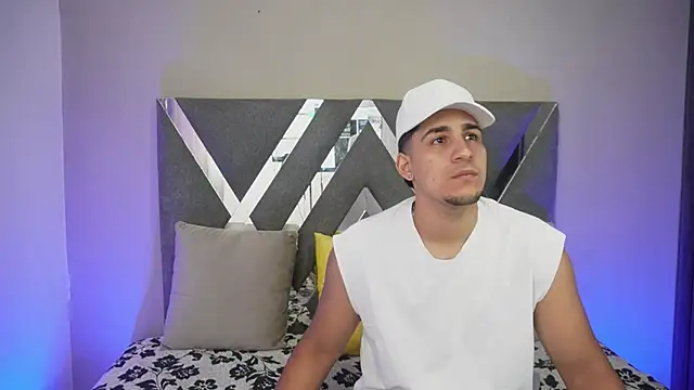 massimo vidal  online show from October 1, 12:20 pm