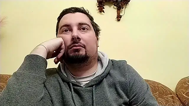 Joseph1Arnold online show from December 16, 3:19 pm