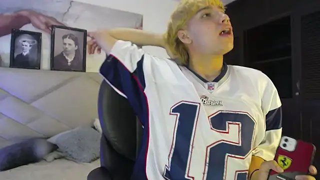 AngelFlexxx online show from October 8, 10:03 pm