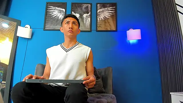 oliver mr  online show from September 13, 7:48 pm