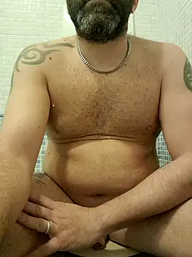 Snapshot of gigilola84 chatting on October 27, 3:53 am gigilola84 online show from October 27, 3:53 am