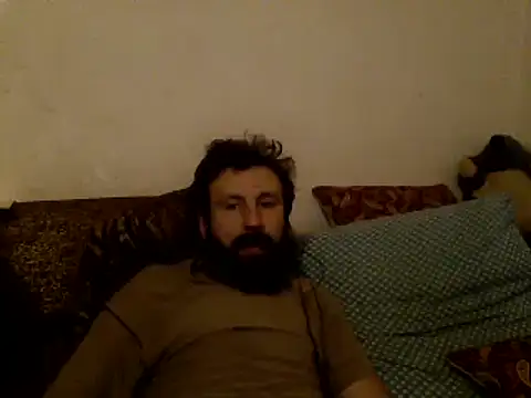 vihand22 online show from October 5, 9:52 pm