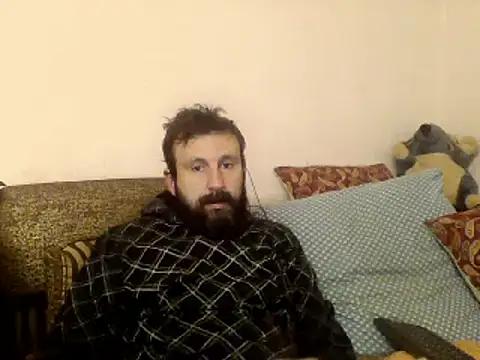 vihand22 online show from September 28, 5:55 pm