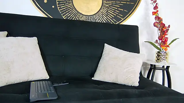 LucaDelart online show from September 18, 12:29 pm