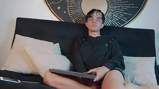 LucaDelart online show from September 16, 12:17 pm