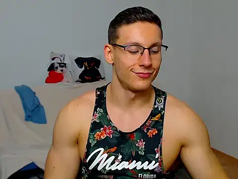 ZeinMiracles online show from September 24, 7:01 pm