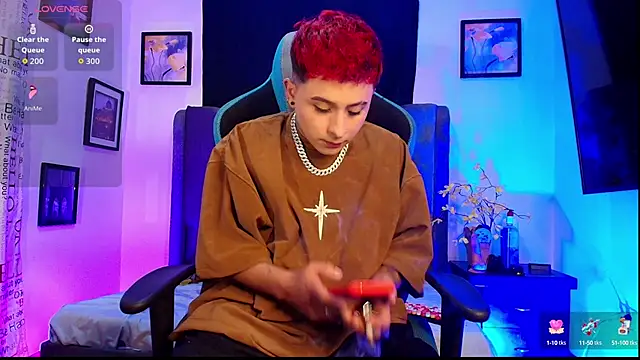 Michael Lopez 1 online show from October 2, 11:31 pm