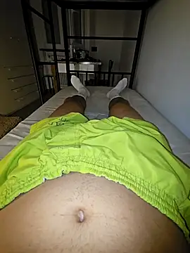 Snapshot of Sam_00096 chatting on September 9, 8:52 pm Sam 00096 online show from September 9, 8:52 pm