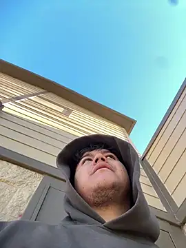 Vic2Big online show from March 13, 2:57 pm