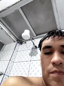 Exotic19cm online show from November 27, 11:19 pm