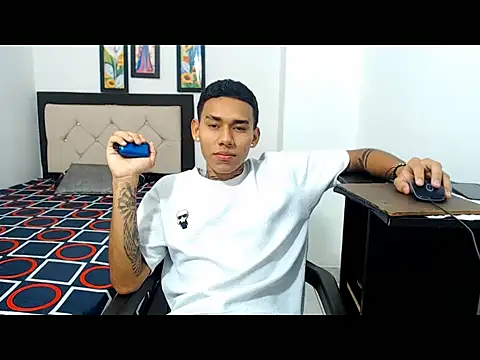 sebasbight online show from September 27, 11:46 pm