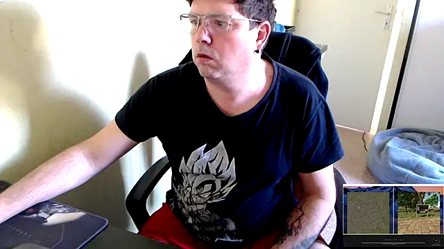 Snapshot of blueandwhite1 chatting on March 4, 3:37 pm blueandwhite1 online show from March 4, 3:37 pm