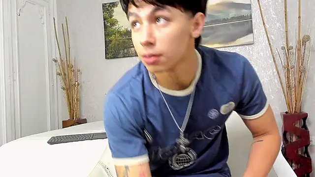 Tyler durten online show from September 26, 3:26 am