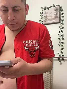 B3toBaby online show from March 3, 6:10 am