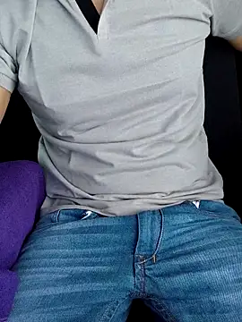 chocolate alone online show from October 30, 6:04 am