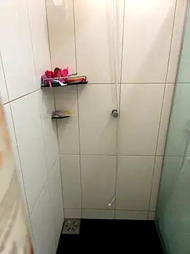 Snapshot of Pikadocee chatting on September 21, 2:39 pm Pikadocee online show from September 21, 2:39 pm