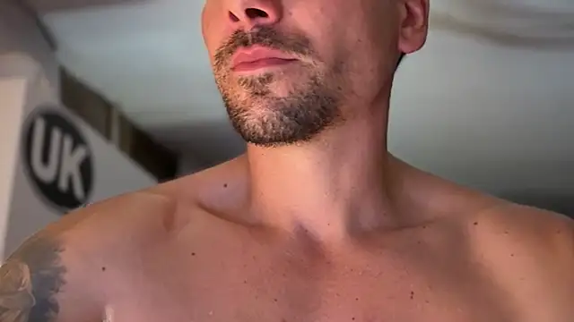 str8boyx online show from June 11, 12:32 am