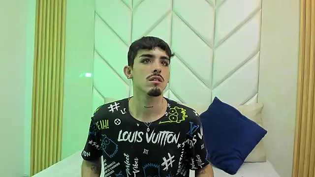 NikoStone  online show from October 8, 2:43 pm