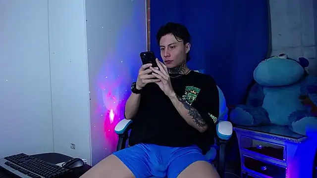 anaximandro hot online show from September 27, 6:55 am