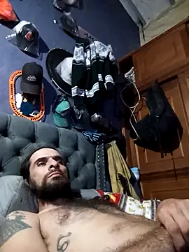 hairy mannn online show from January 9, 6:57 pm