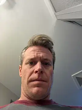 DILFiGuess11 online show from January 15, 7:23 am