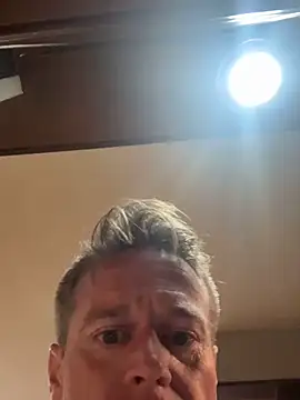 DILFiGuess11 online show from September 27, 3:48 am