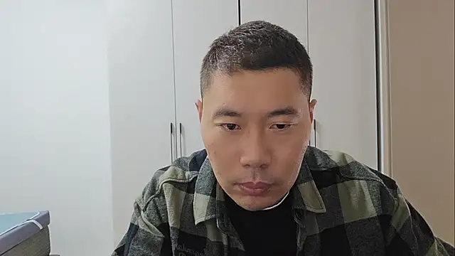 Snapshot of Buryerry-B chatting on October 2, 11:31 pm Buryerry-B online show from October 2, 11:31 pm