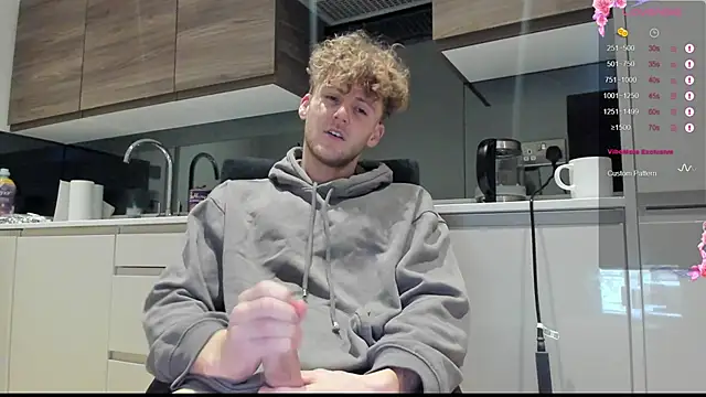 DominantAlex18 online show from December 23, 5:16 am