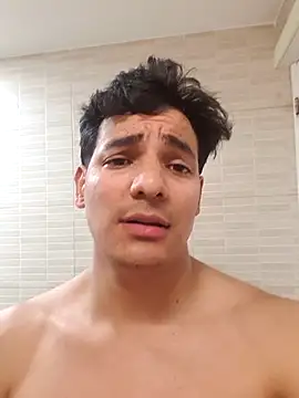 Elcurvo69 online show from November 15, 10:45 pm