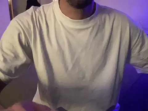 calientechota online show from September 12, 11:27 pm